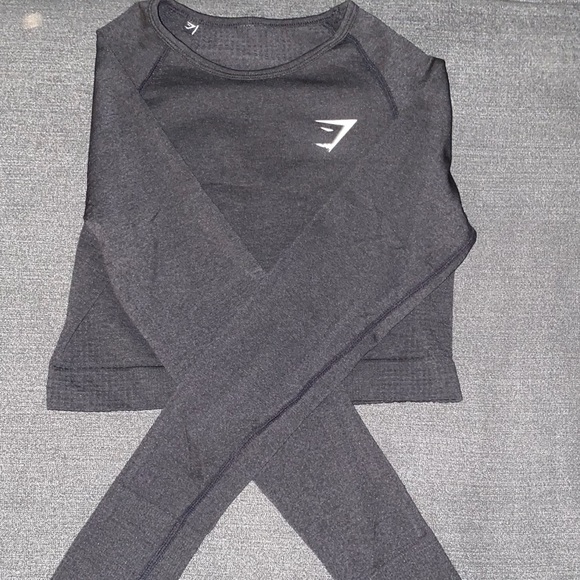 Gymshark Long sleeve Crop Top - Picture 1 of 1